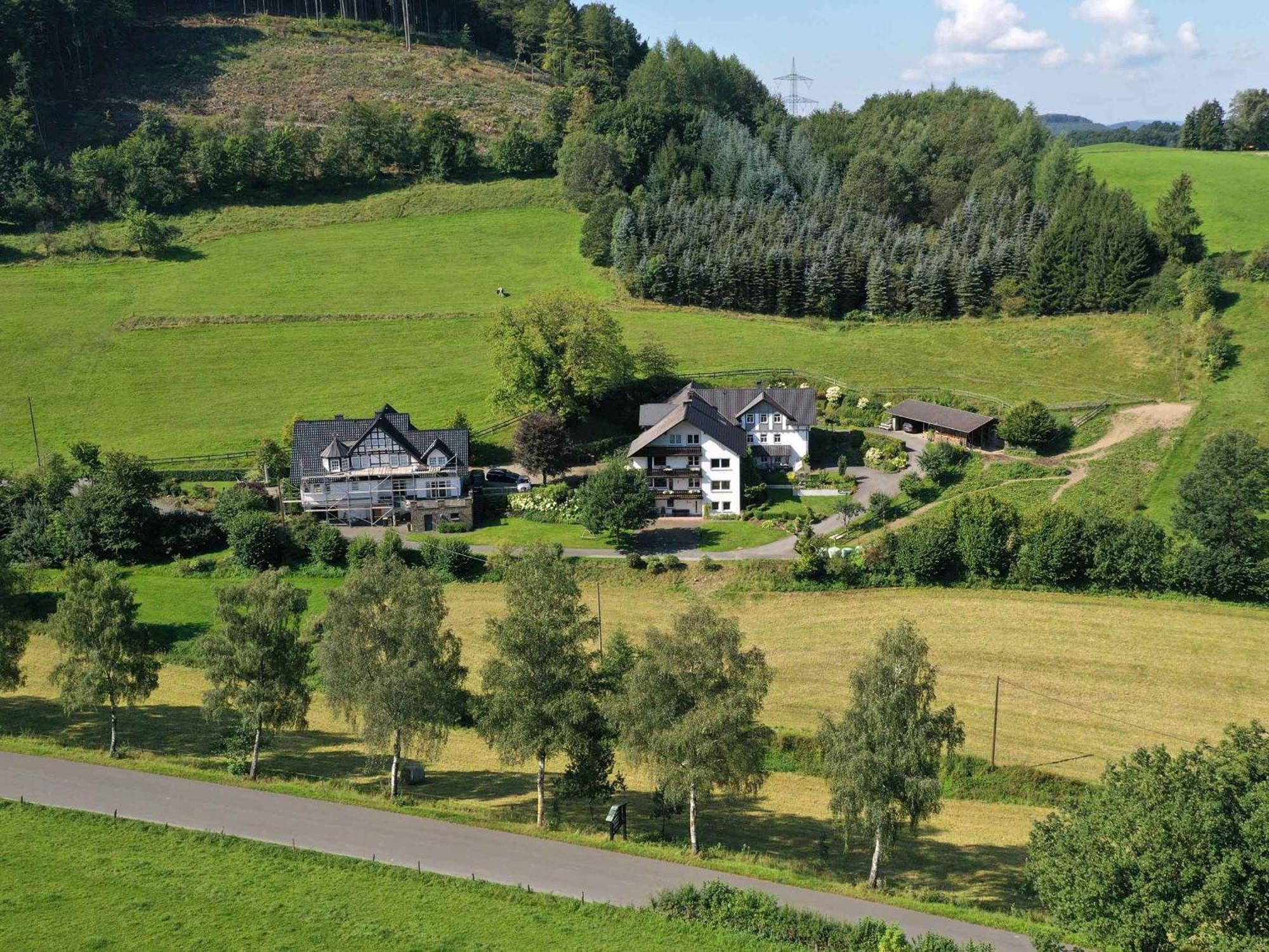 Ferienwohnungen Familie Schauerte Schmallenberg Bagian luar foto